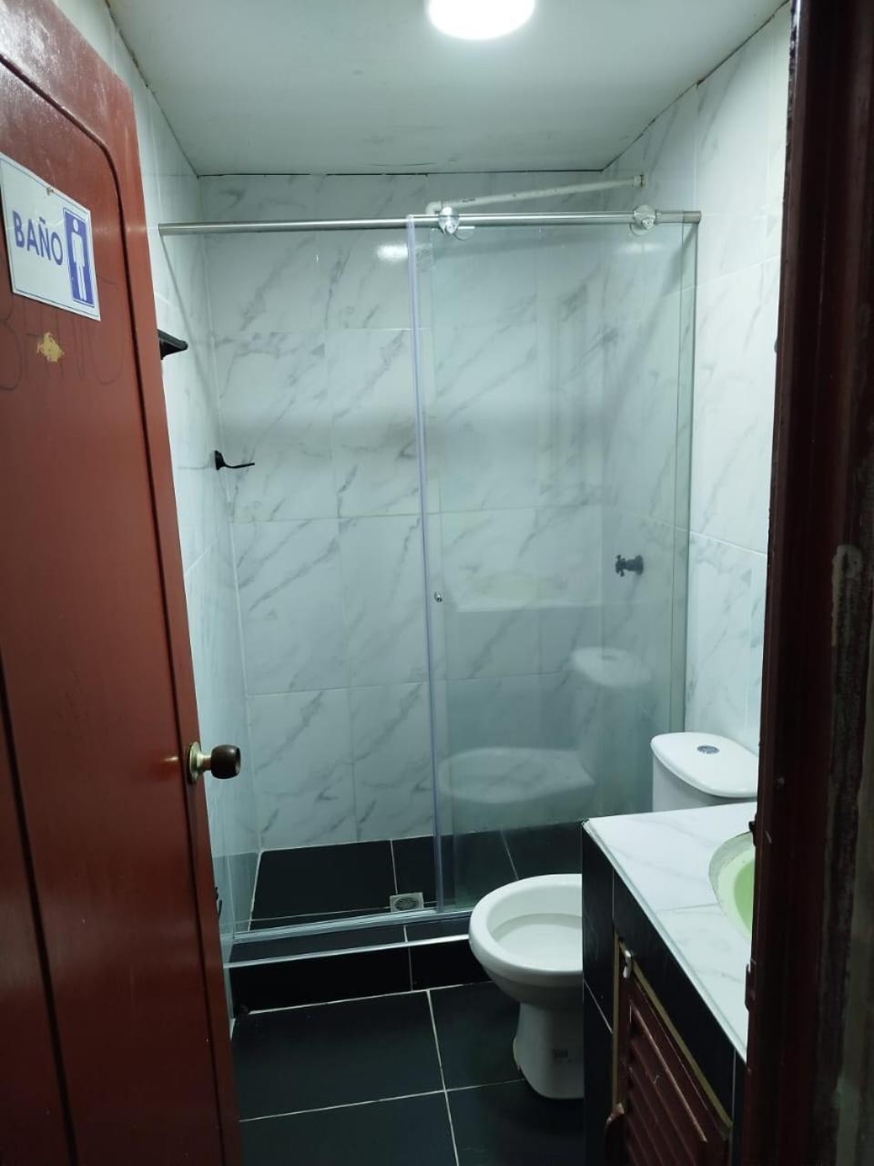 Hostal La 18 Pereira Εξωτερικό φωτογραφία